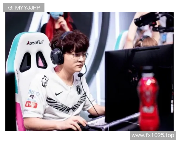 湖人深夜发文,疑似回应转会传闻