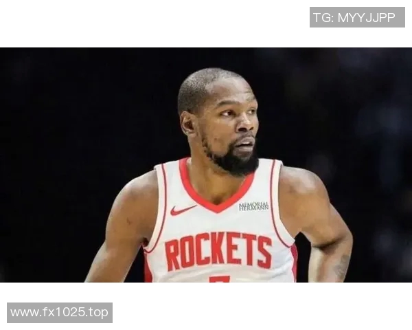 火箭操作引球迷强烈争议全网热议球队未来走向成焦点